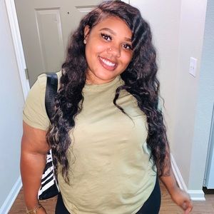 Meet your Posher, Daia